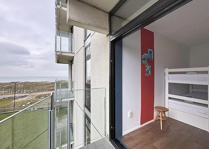 Flat Neptunus - Amazing Seaview In *