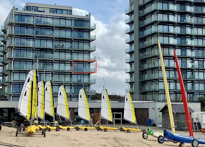 Flat Neptunus - Amazing Seaview In *